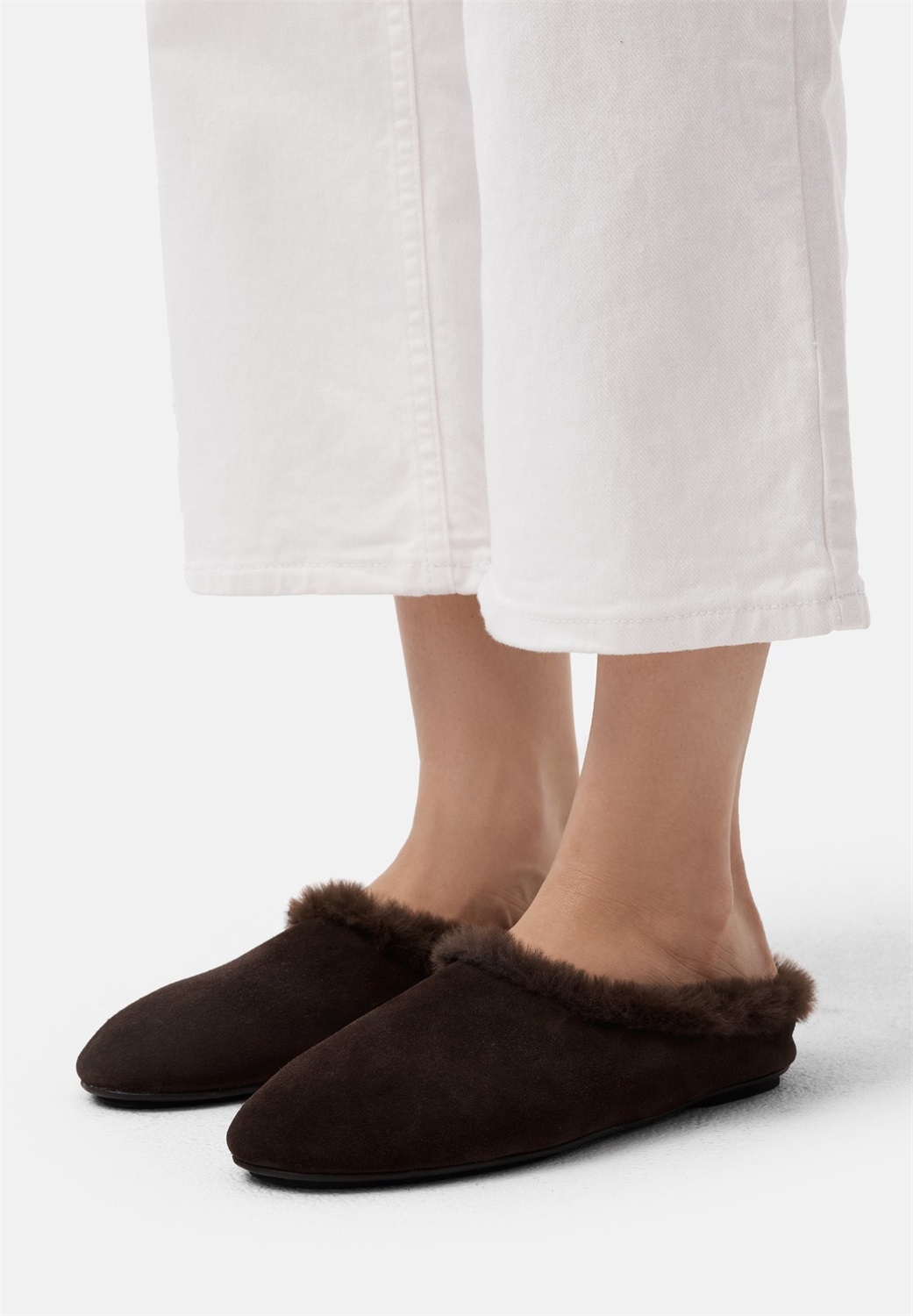 L37 Pantolette flach - dark brown/dunkelbraun