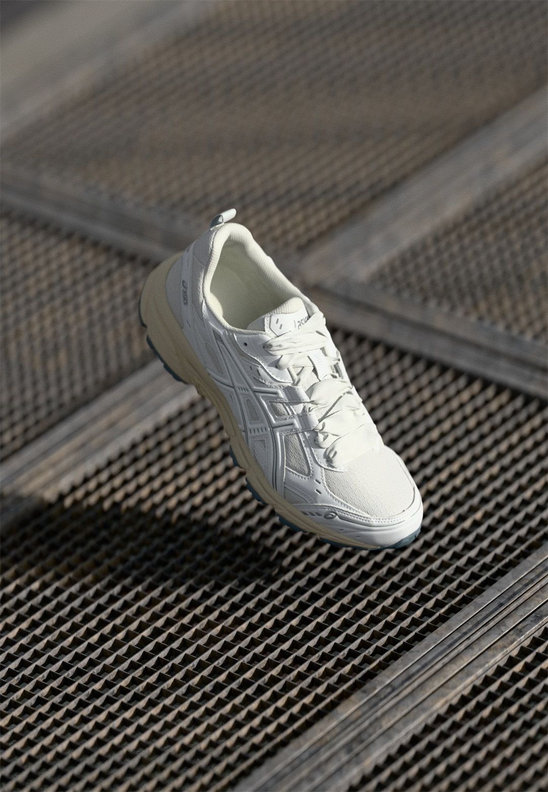 ASICS SportStyle GEL NUNOBIKI UNISEX - Sneaker low - white/pure silver/weiß