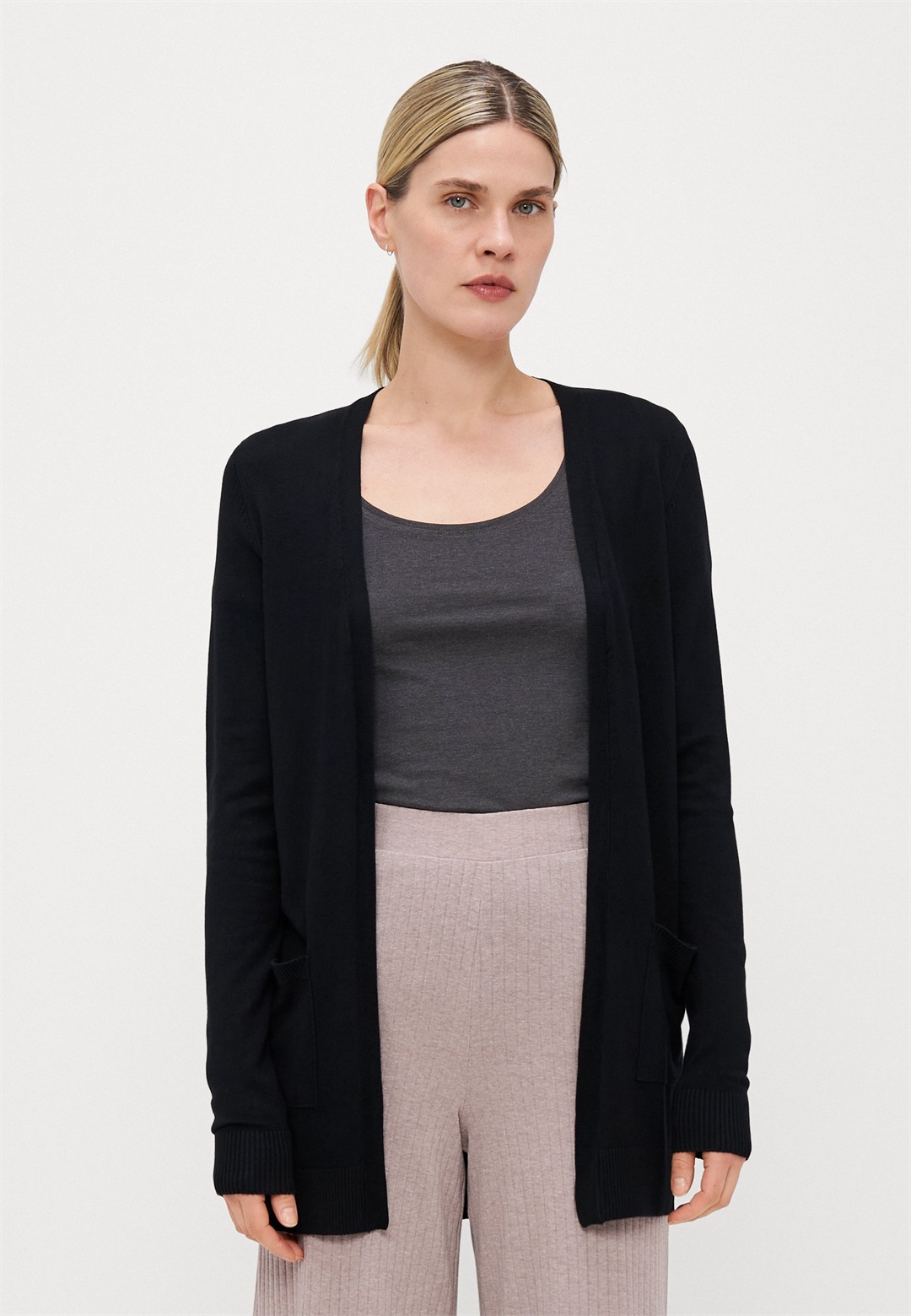 Anna Field Tall Strickjacke - black/schwarz
