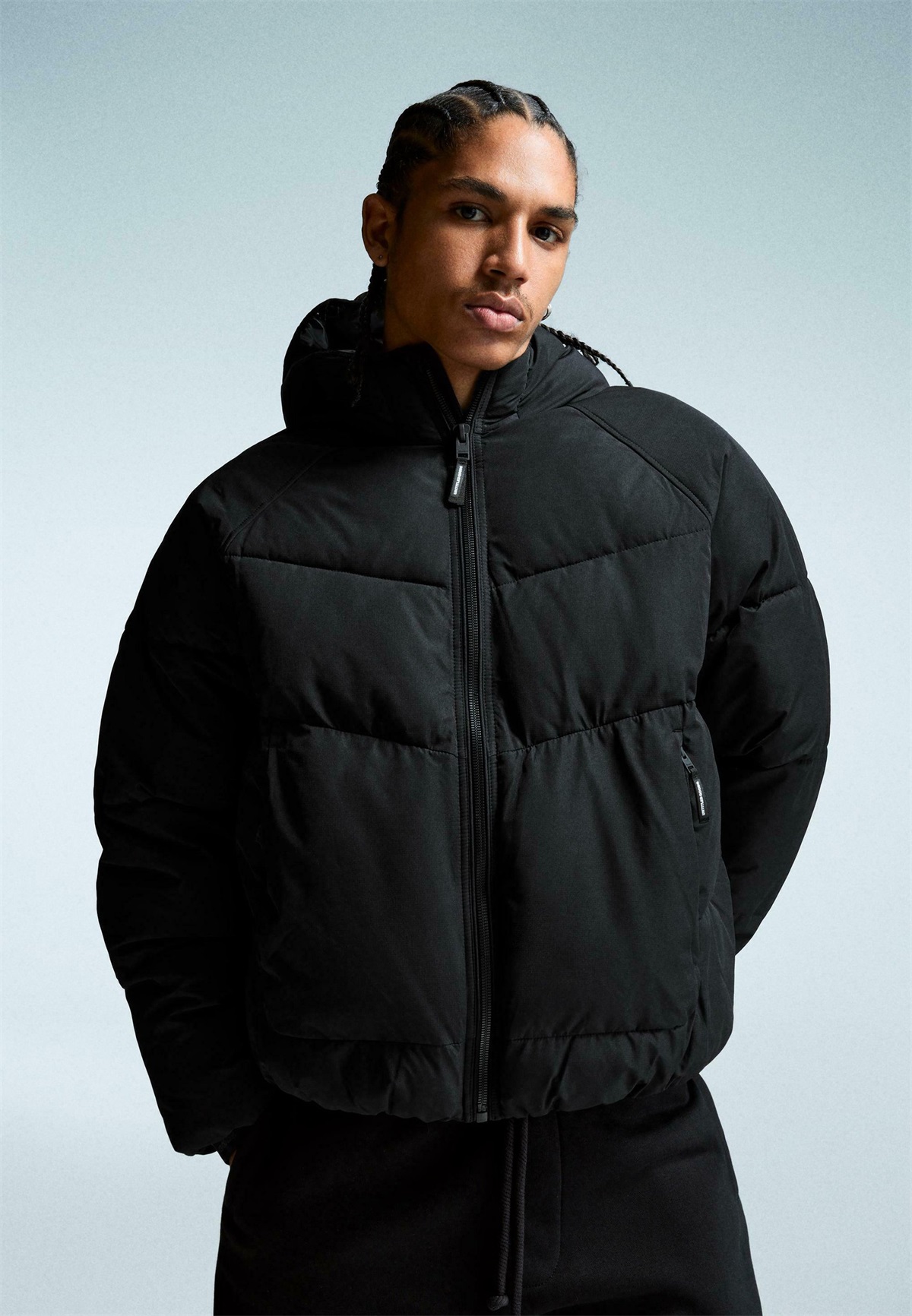 Bershka WITH HOOD - PUFFER - Winterjacke - black/schwarz