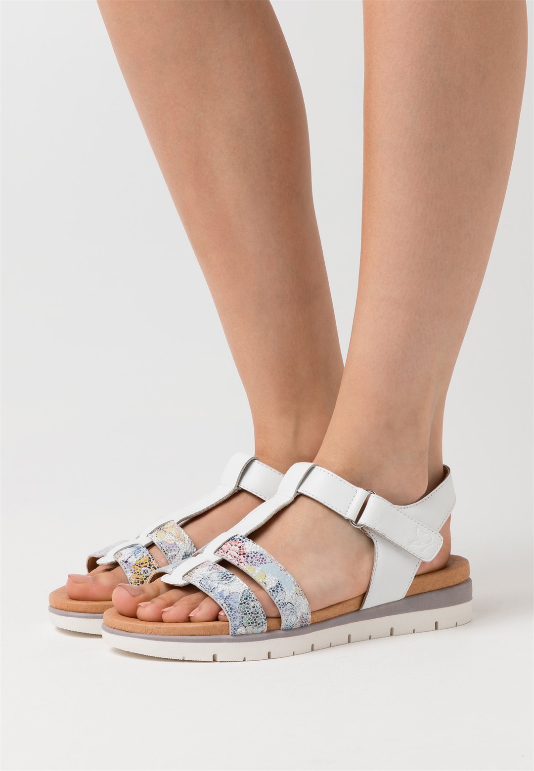 Caprice Keilsandalette - white/weiß