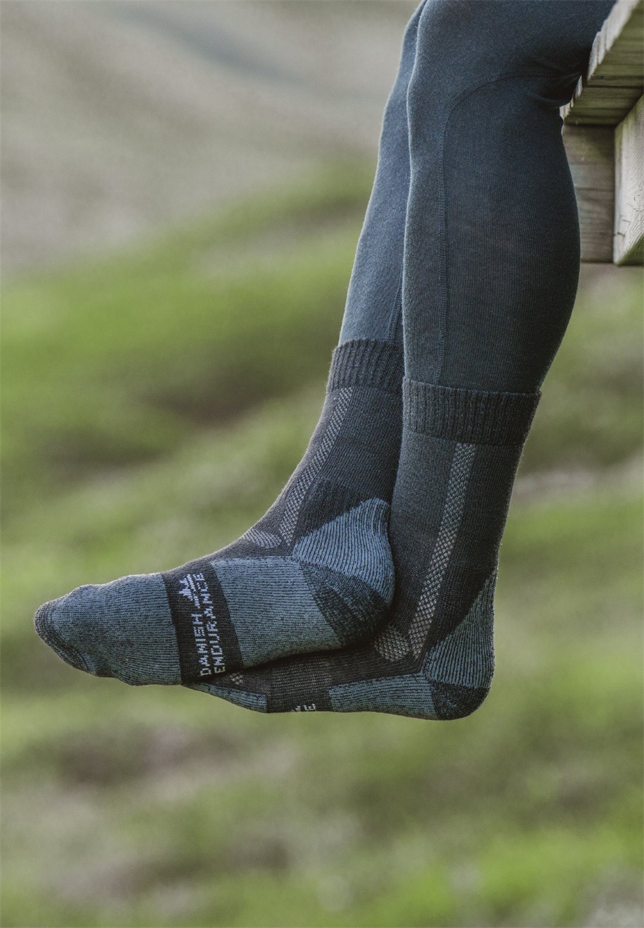 Danish Endurance HIKING SOCKS - Sportsocken - black/schwarz