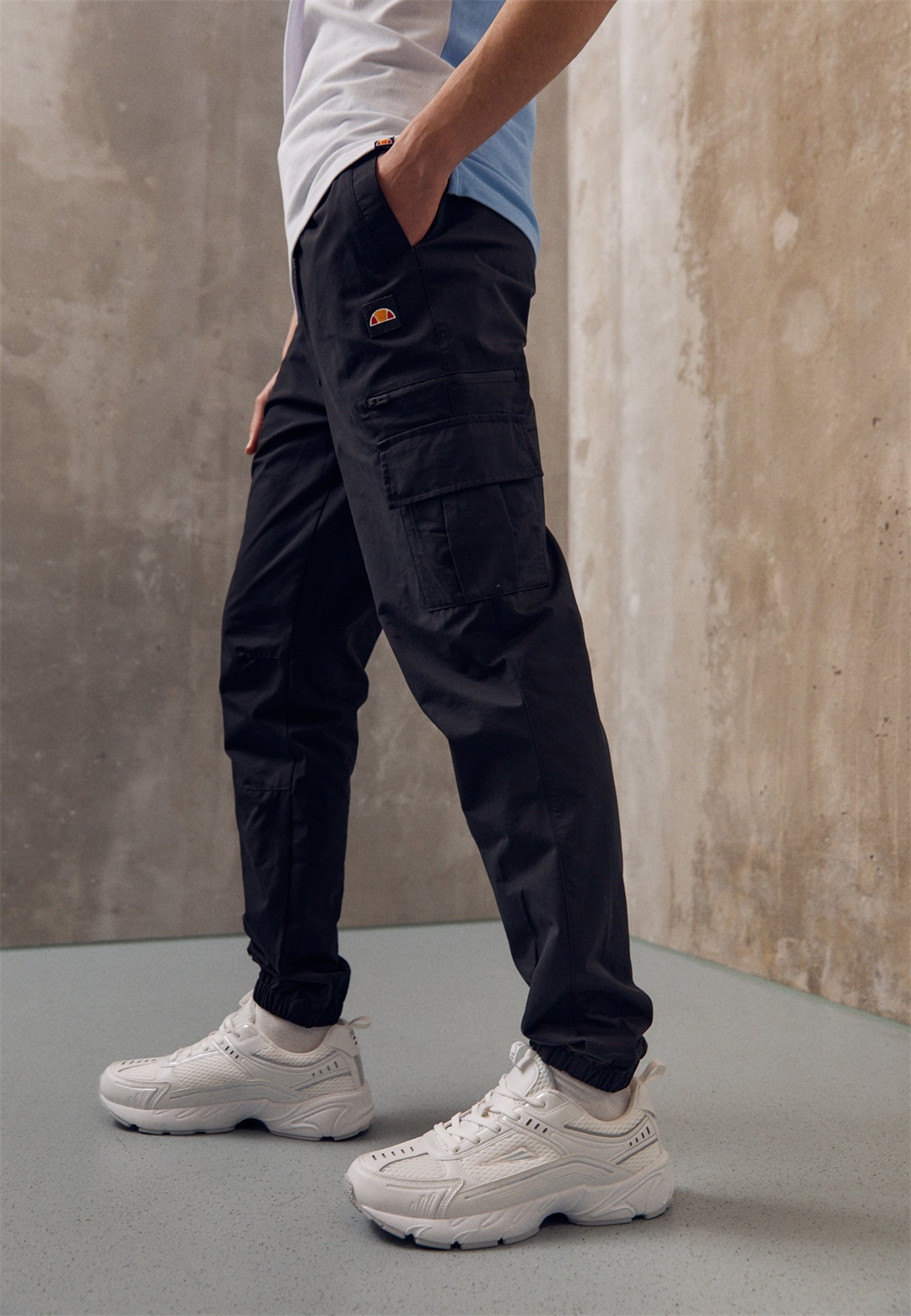 Ellesse APERIO - Cargohose - black/schwarz