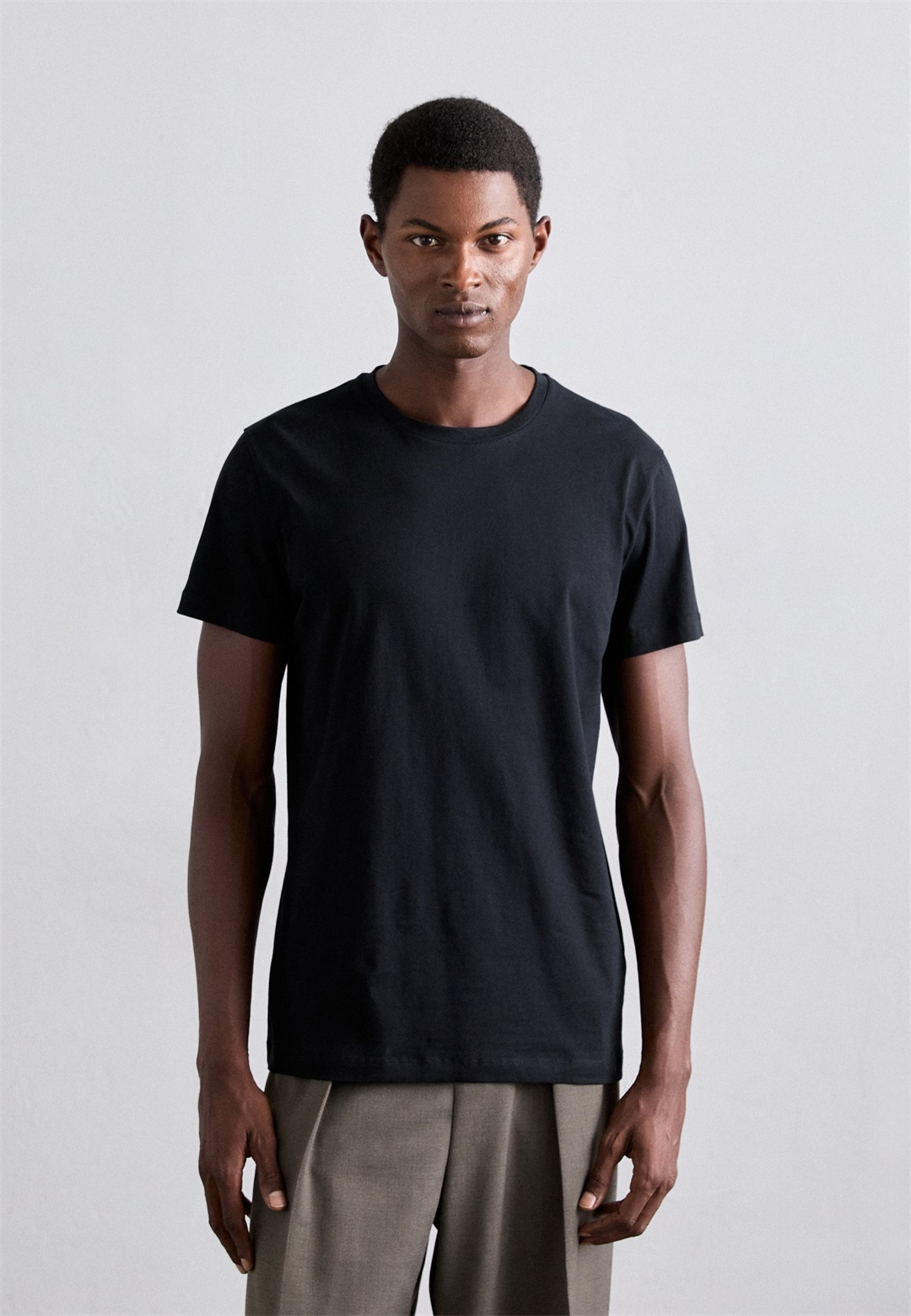 Filippa K LIGHTWEIGHT TEE - T-Shirt basic - black/schwarz