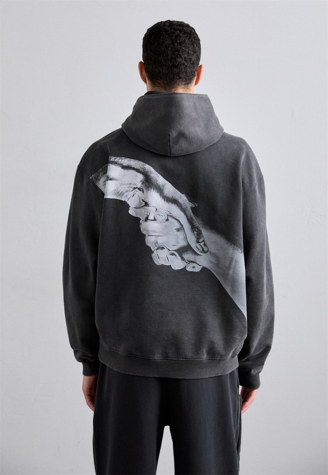 Filling Pieces HANDSHAKE VINTAGE - Kapuzenpullover - black/schwarz