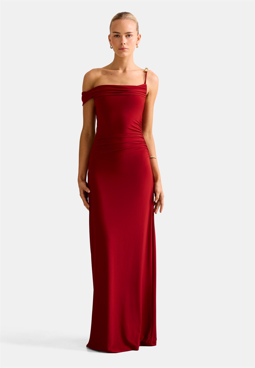 Forever New LILIBET OFF SHOULDER MAXI - Maxikleid - winery/dunkelrot