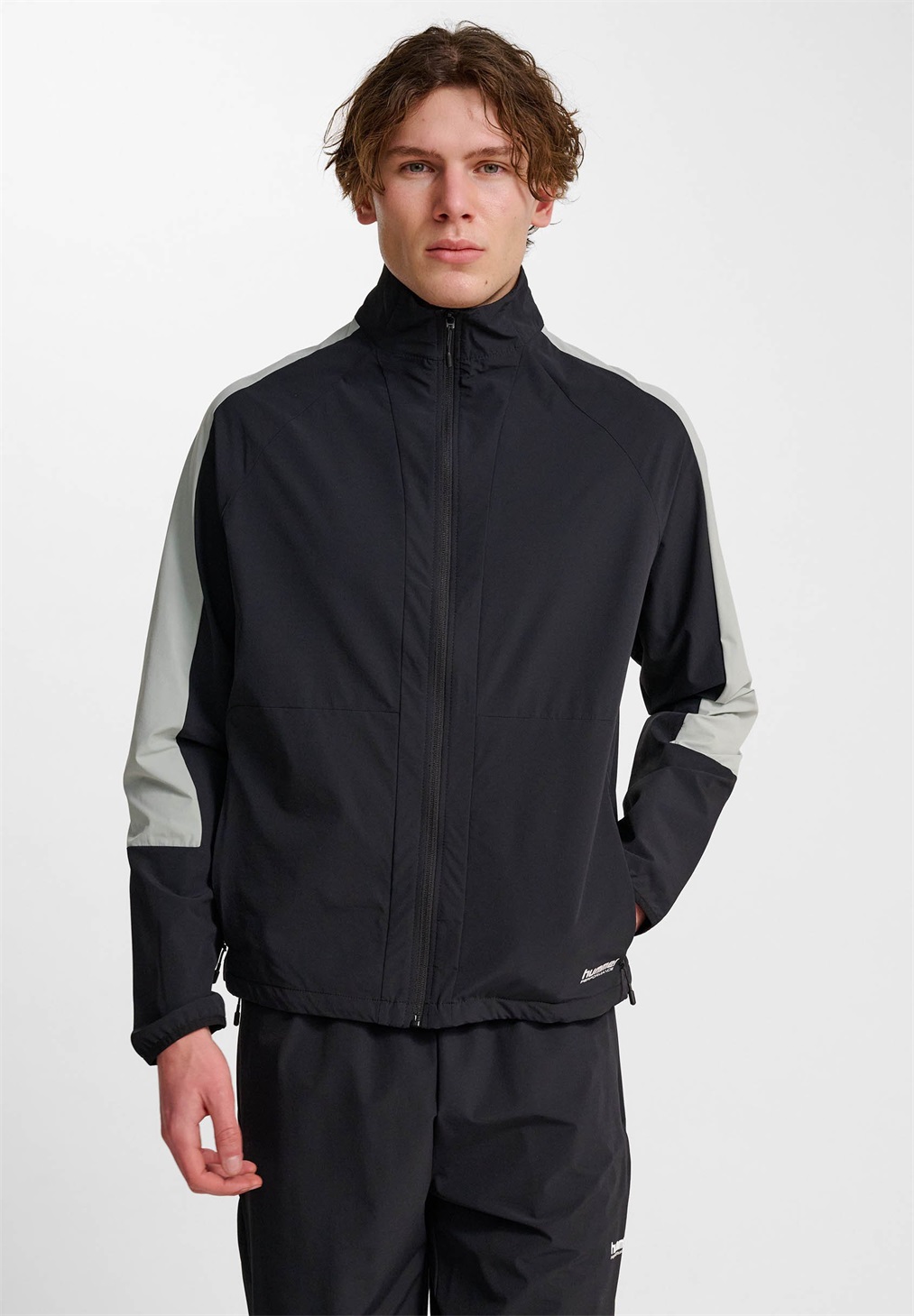 Hummel Trainingsjacke - black/schwarz