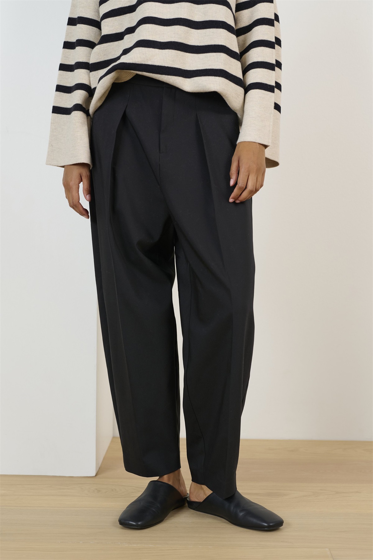 InWear ZellaIW Barrel Pant - Stoffhose - black/schwarz