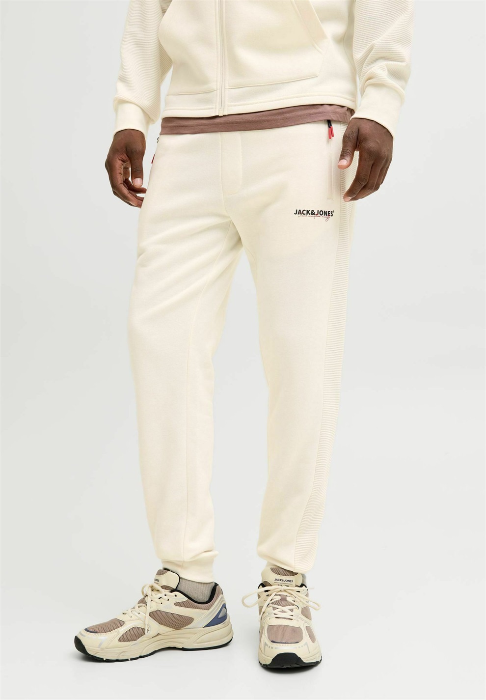 Jack & Jones JOGGING REGULAR FIT - Jogginghose - antique white/beige