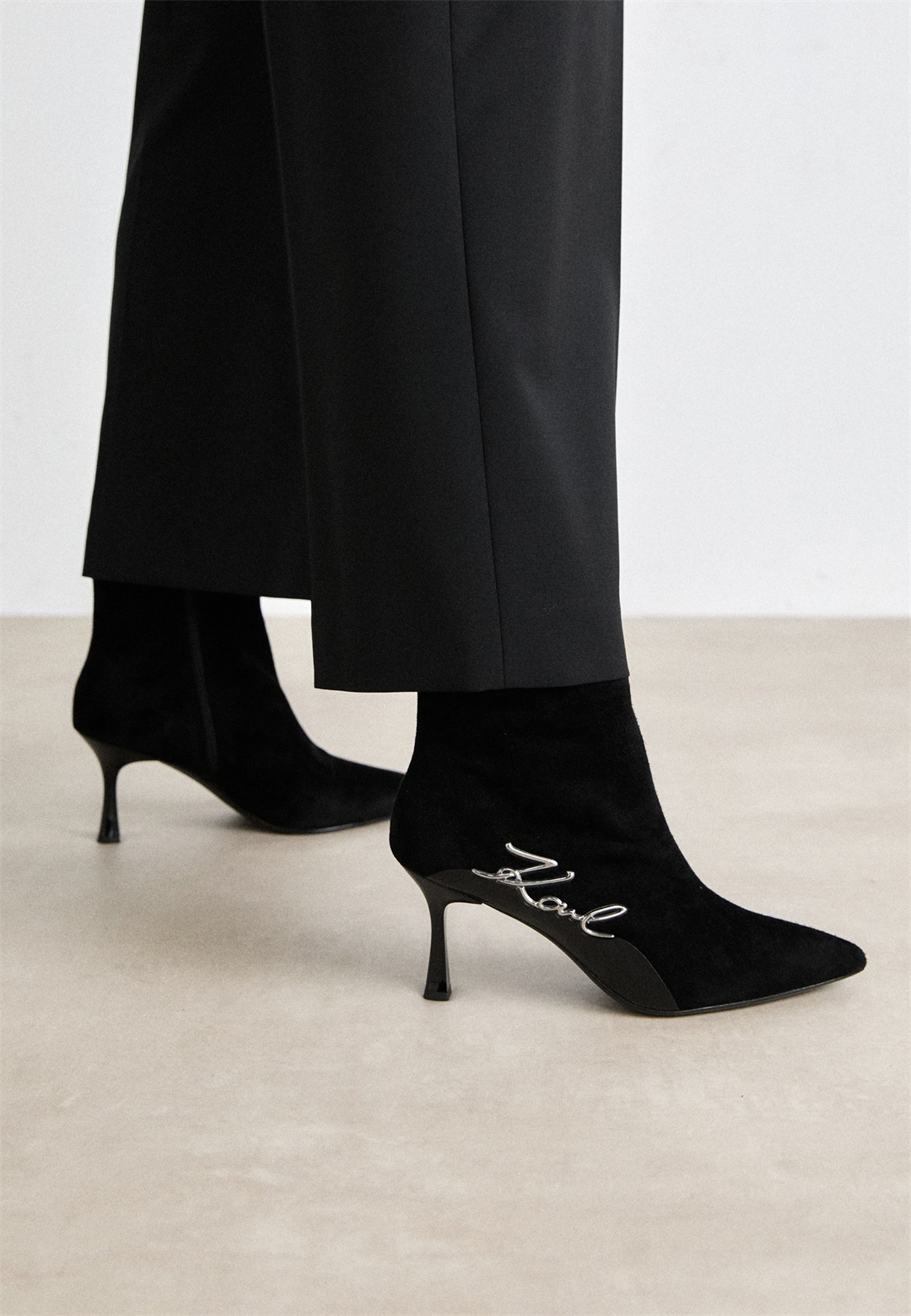 KARL LAGERFELD SIENNA SIGNIA BOOT - Stiefelette - black/schwarz
