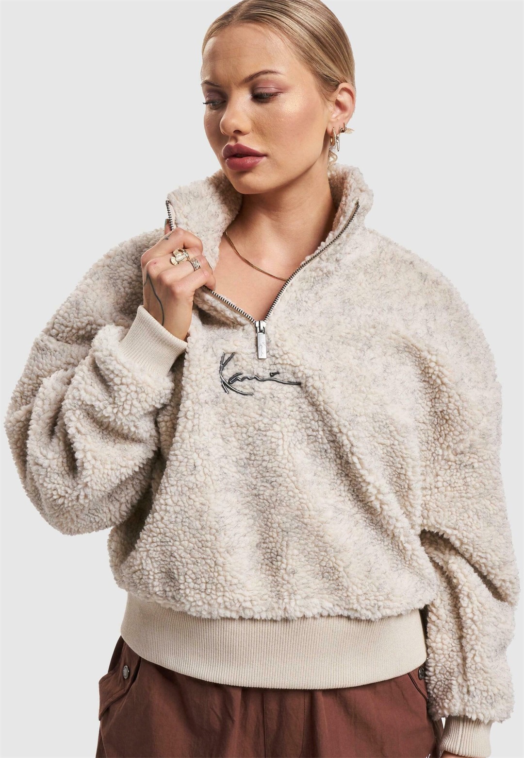 Karl Kani METAL SIGNATURE TEDDY TROYER - Fleecepullover - cream/beige