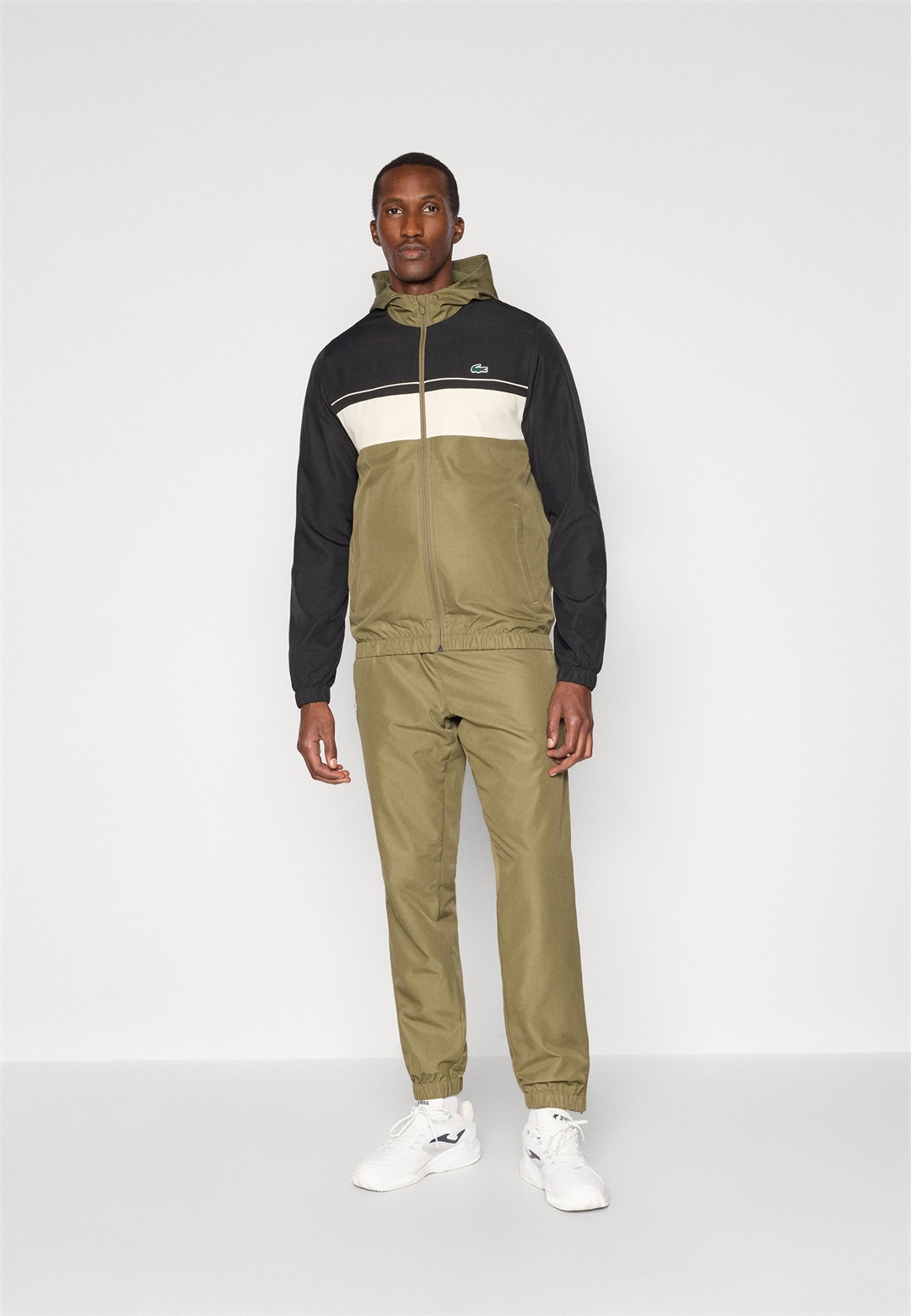 Lacoste Sport TRACKSUIT HODDED SET - Trainingsanzug - olive/black lapland/oliv