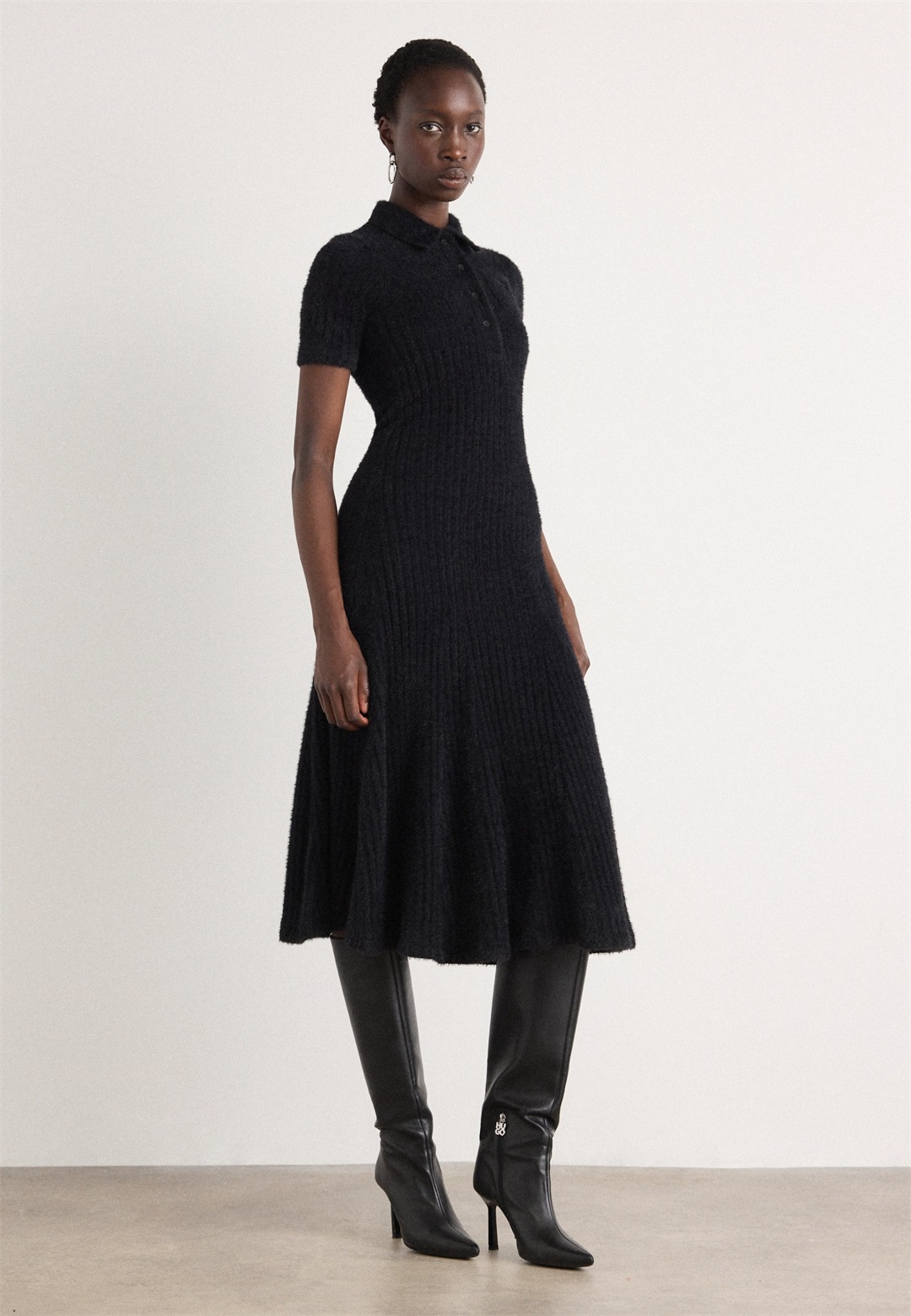 Lacoste Strickkleid - black/schwarz
