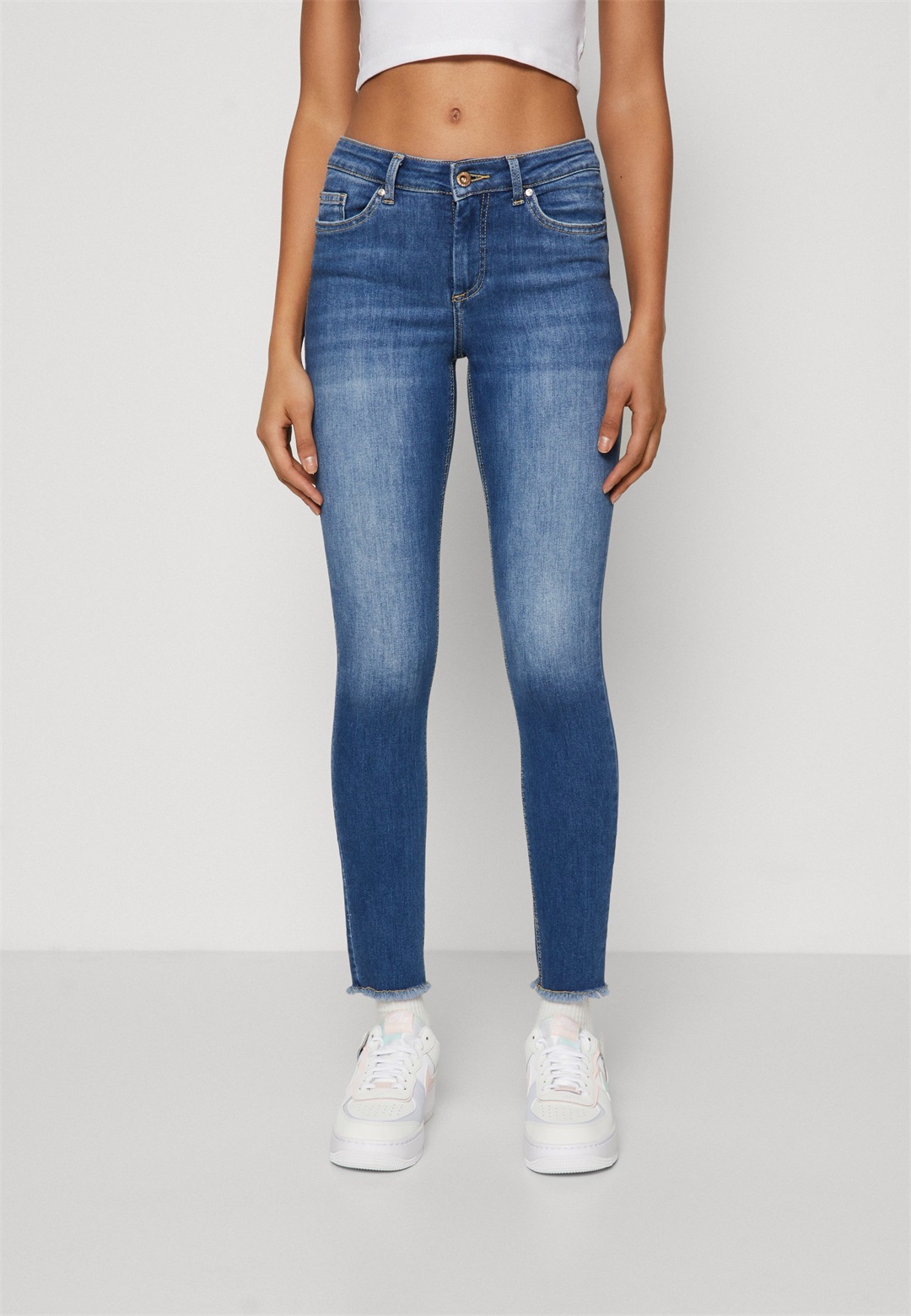 ONLY ONLBLUSH MID - Jeans Skinny Fit - medium blue denim/blue denim ONLY ONLBLUSH MID - Jeans Skinny Fit - medium blue denim/blue denim