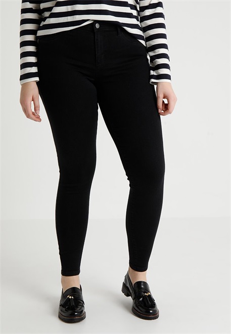 ONLY Carmakoma CARTHUNDER PUSH UP REG SK MBD NP - Jeans Skinny Fit - black/schwarz