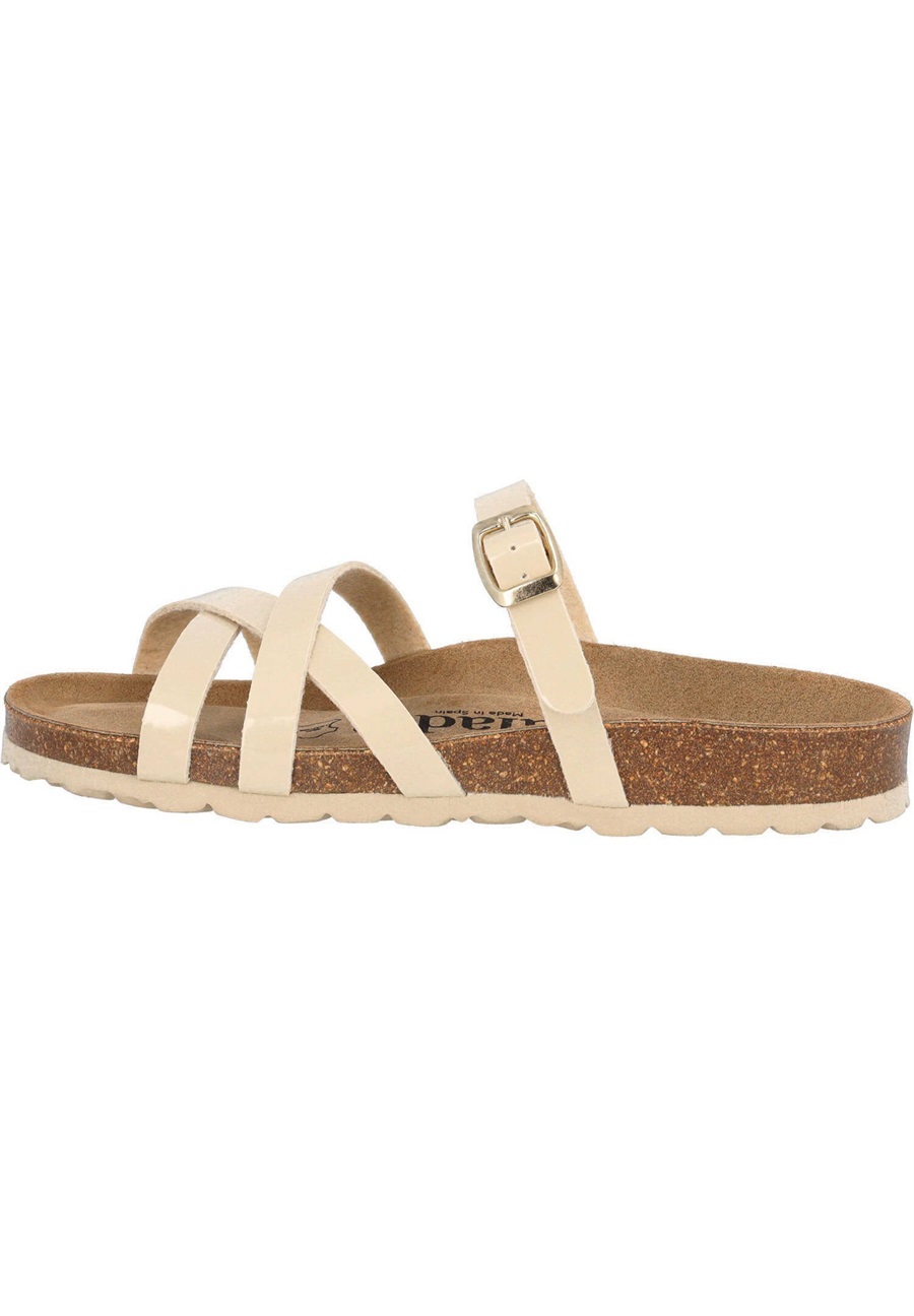 Palado CRUISI - Pantolette flach - beige lack/beige