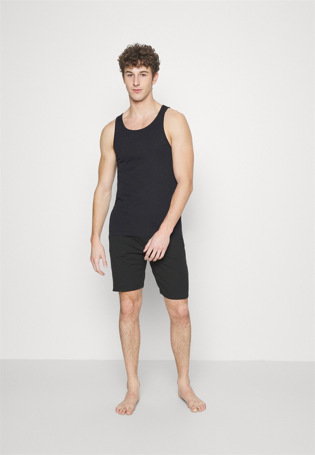 Pier One 5 PACK - Unterhemd/-shirt - black/schwarz