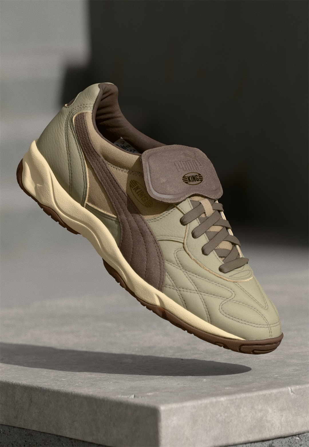 Puma KING INDOOR FUTBOLITO - Sneaker low - ice coffee/chocolate/braun