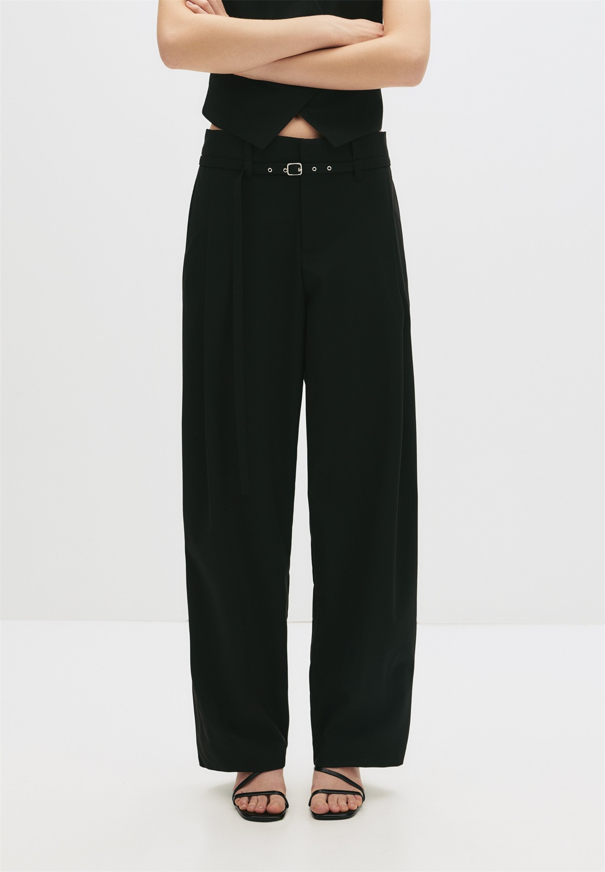 PULL&BEAR Stoffhose - black/schwarz