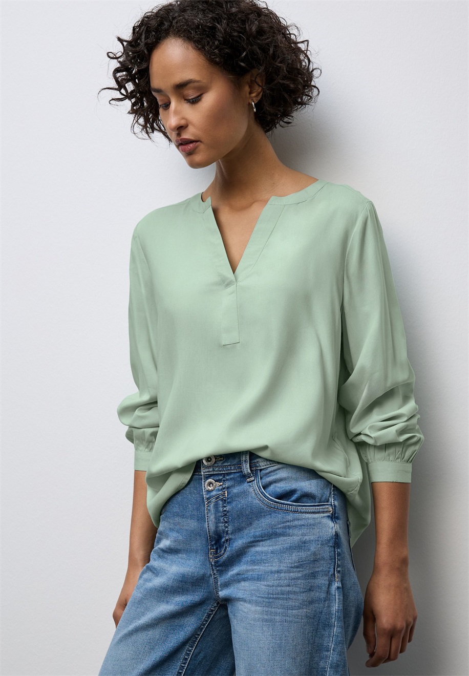Street One SPLIT NECK - Bluse - grün/hellgrün