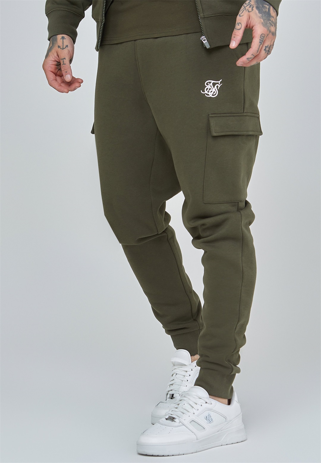 SIKSILK ESSENTIAL CARGO POCKET - Jogginghose - khaki/grün