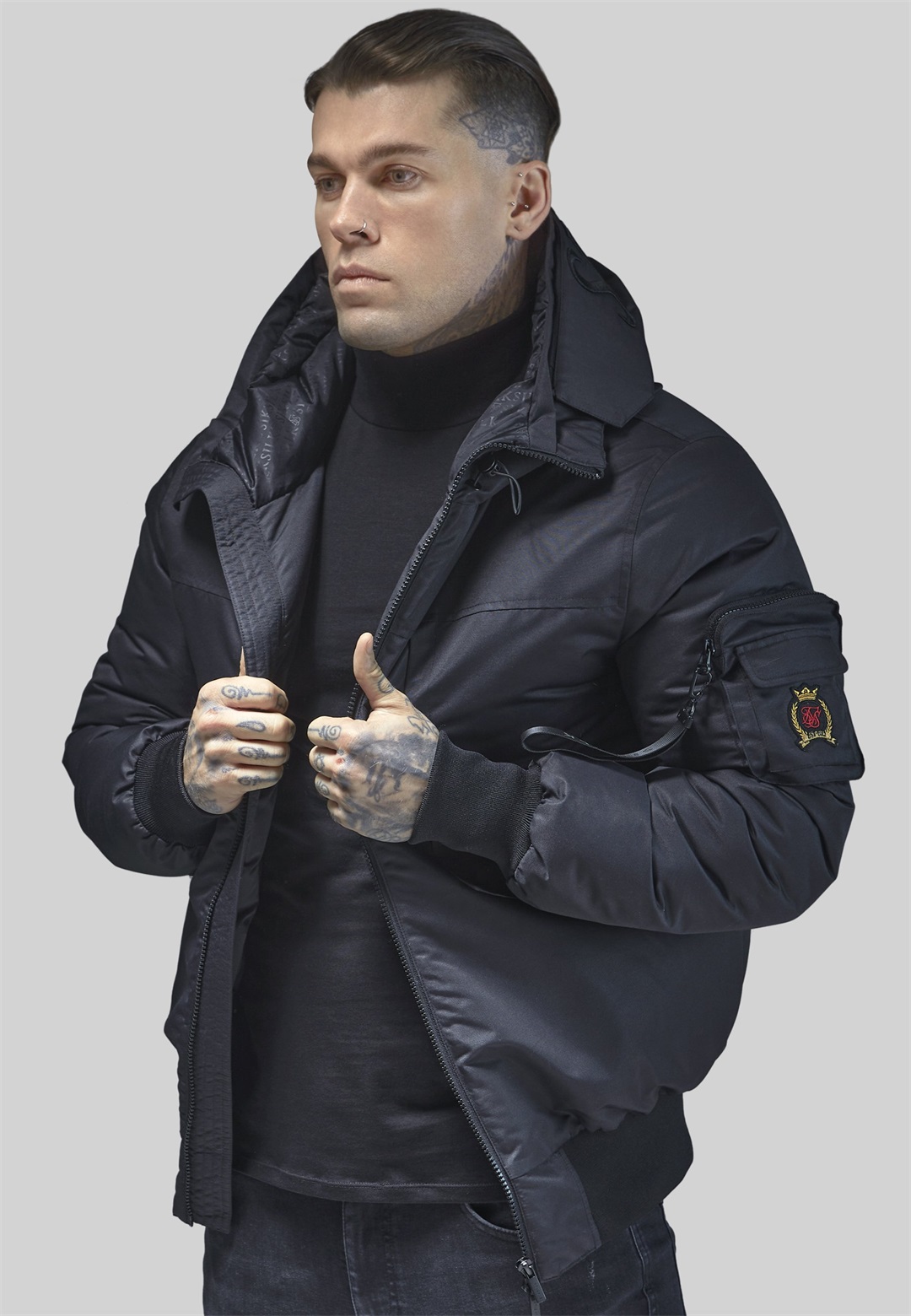 SIKSILK Winterjacke - black/schwarz