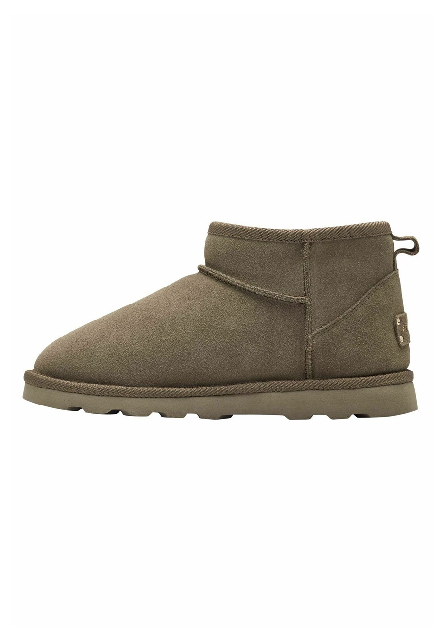 s.Oliver Snowboot/Winterstiefel - sage/grün