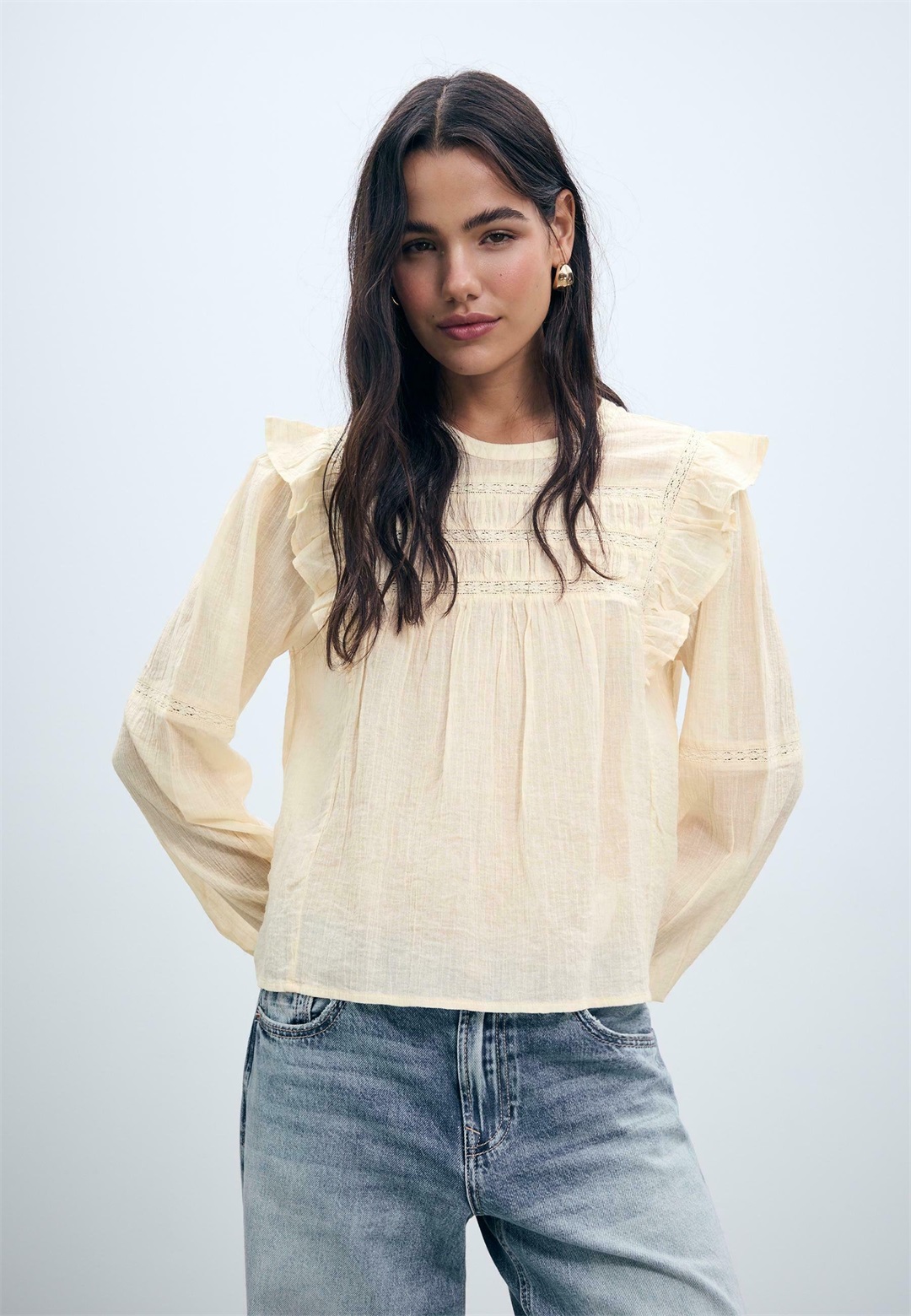 Stradivarius RUFFLED WITH TRIM - Bluse - white/weiß