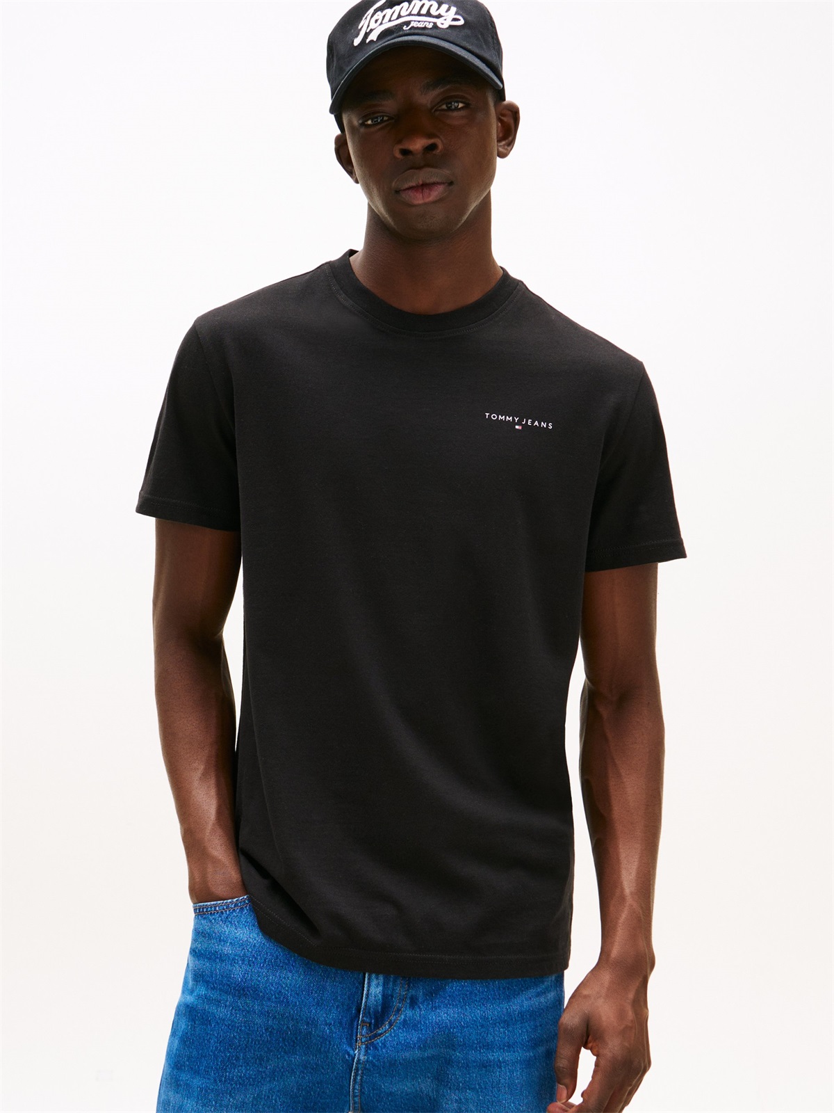 Tommy Jeans SLIM LINEAR CHEST TEE - T-Shirt basic - black/schwarz