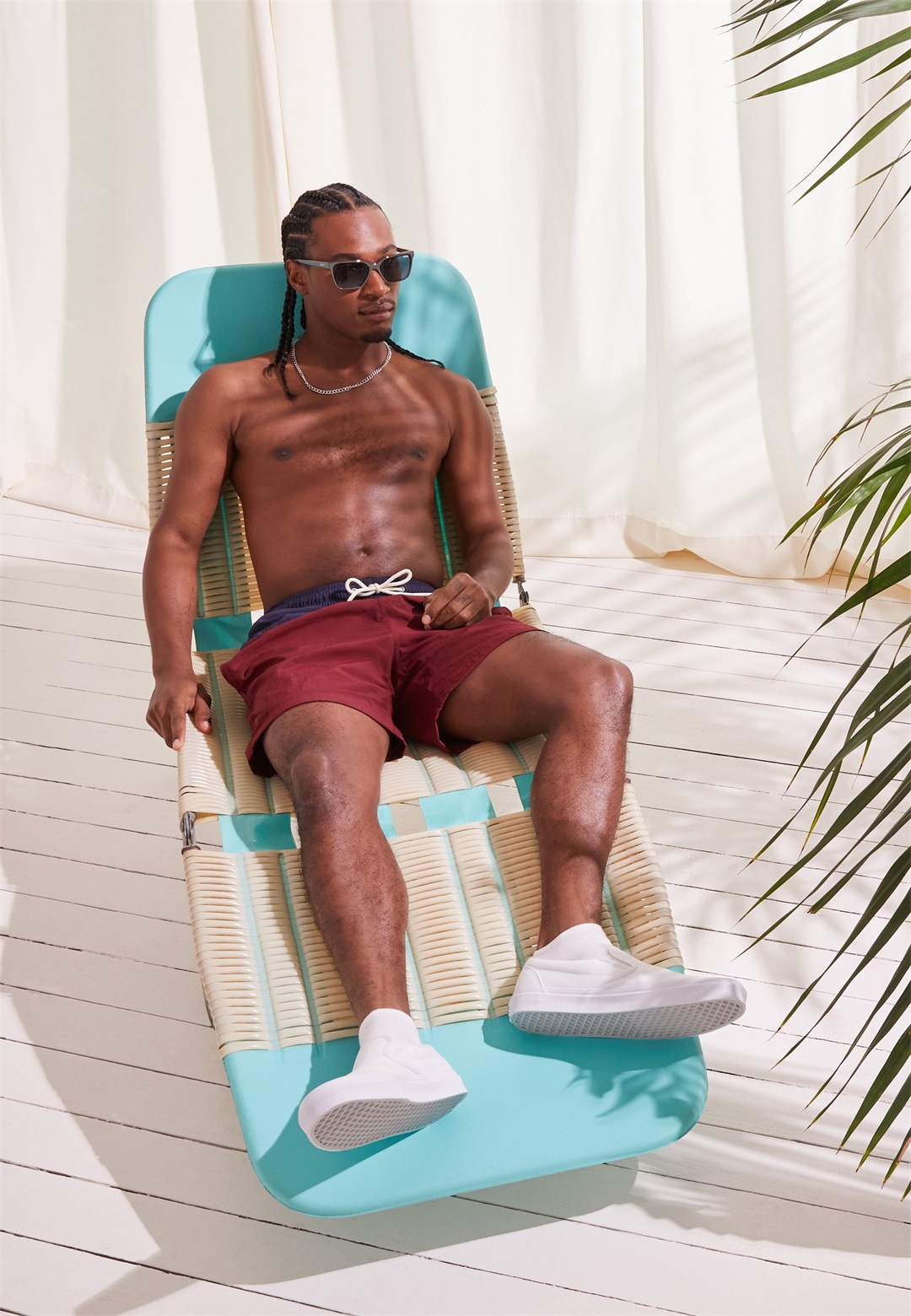 Urban Classics Badeshorts - navy/burgundy/dunkelblau