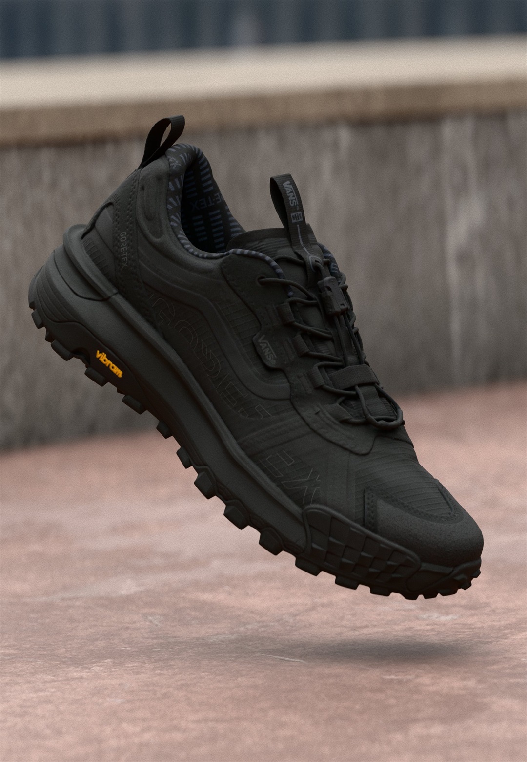 Vans MTE CROSSPATH XC GORE TEX UNISEX - Sneaker low - blackout/schwarz