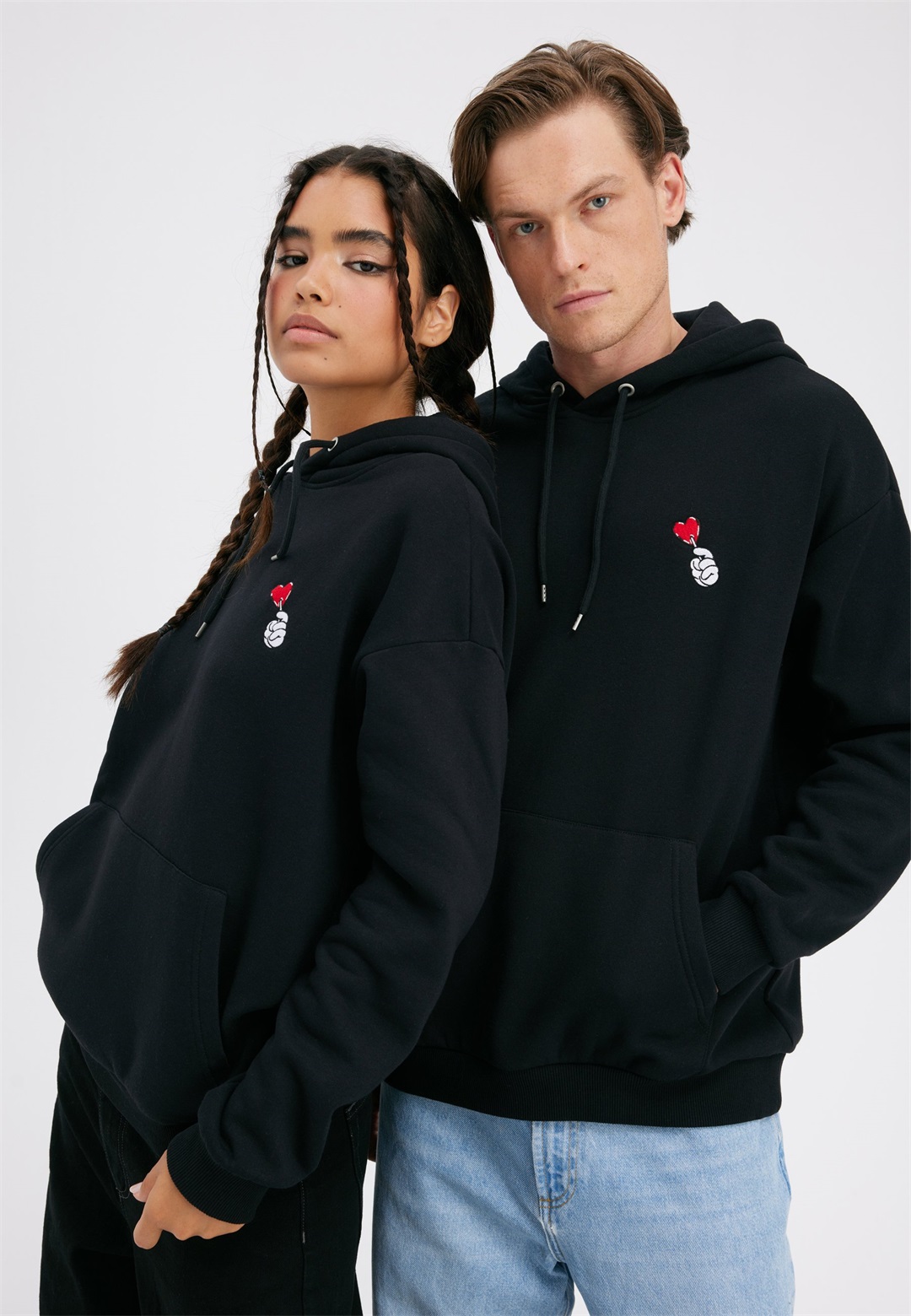 YOURTURN UNISEX - Kapuzenpullover - black/schwarz