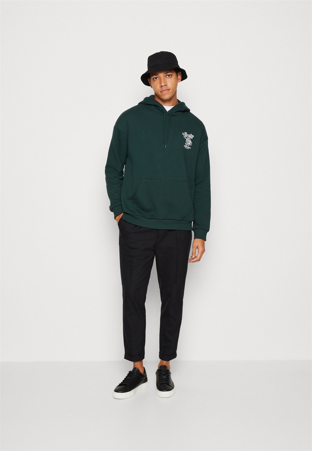 YOURTURN UNISEX - Kapuzenpullover - green/grün