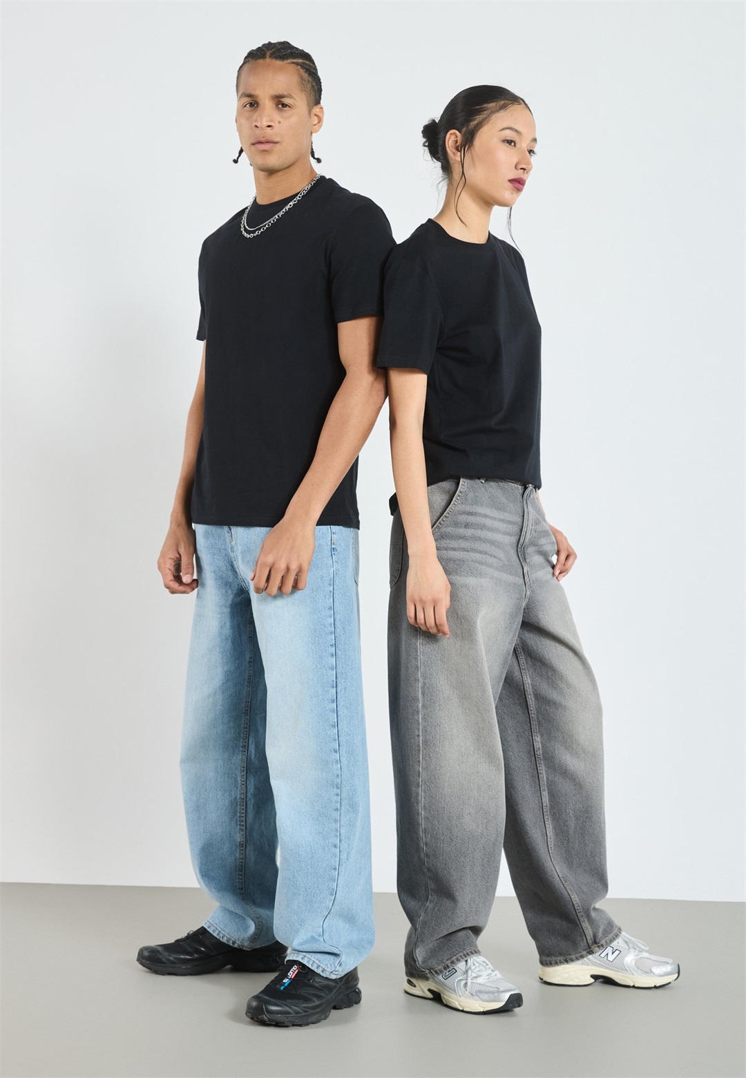YOURTURN UNISEX 2 PACK BASIC REGULAR T SHIRT - T-Shirt basic - true black/schwarz