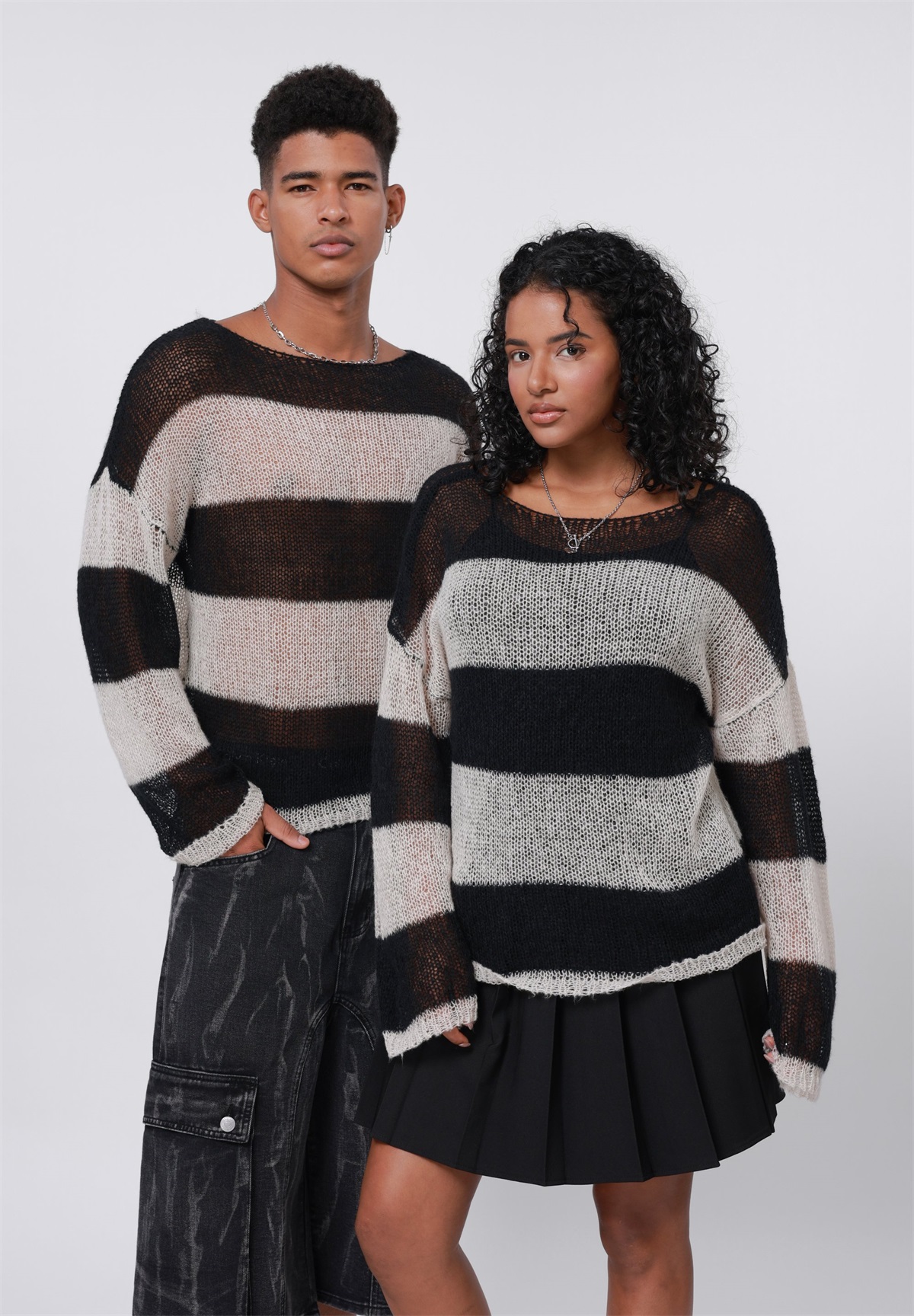 YOURTURN UNISEX - Strickpullover - black/white/weiß